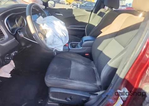 2018 Dodge Charger Gt z USA, uszkodzony, nr VIN 2C3CDXJG1JH337915